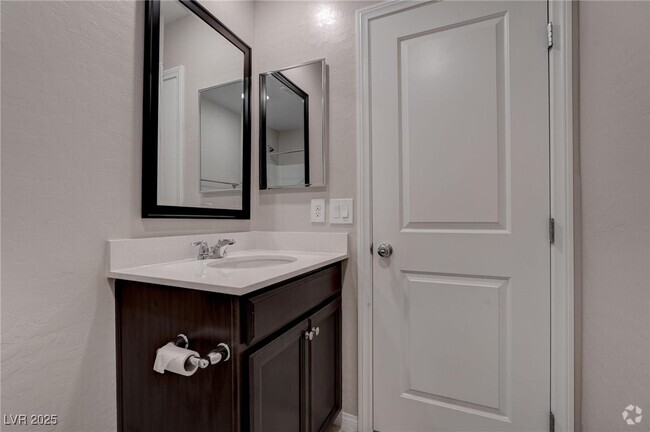 Building Photo - 11529 Cedar Shore Ave Rental