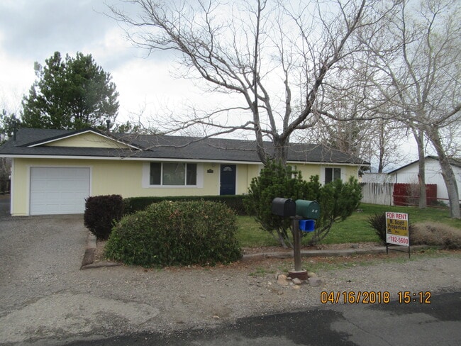 Building Photo - 964 Arrowhead Dr Rental