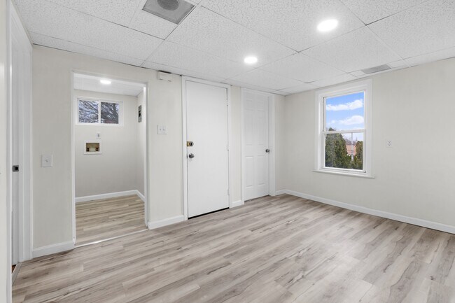 Photo - 227 Lawrence St