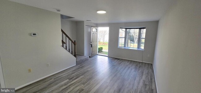 Photo - 15 Asbury Way