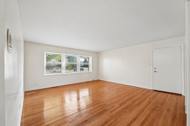 Photo - 10350 Canterbury St Unit 1E
