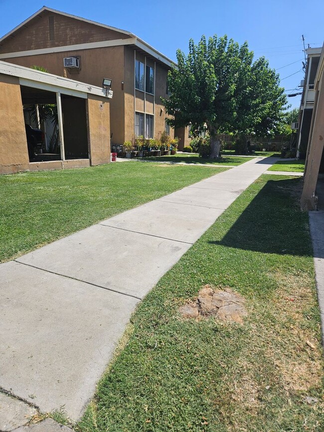 Photo - 728 Illinois Ave Unit 4