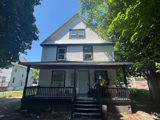 Building Photo - 3202 Bradwell Ave Rental