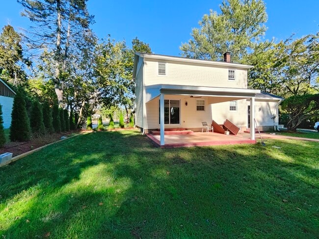 Photo - 936 Durham Rd