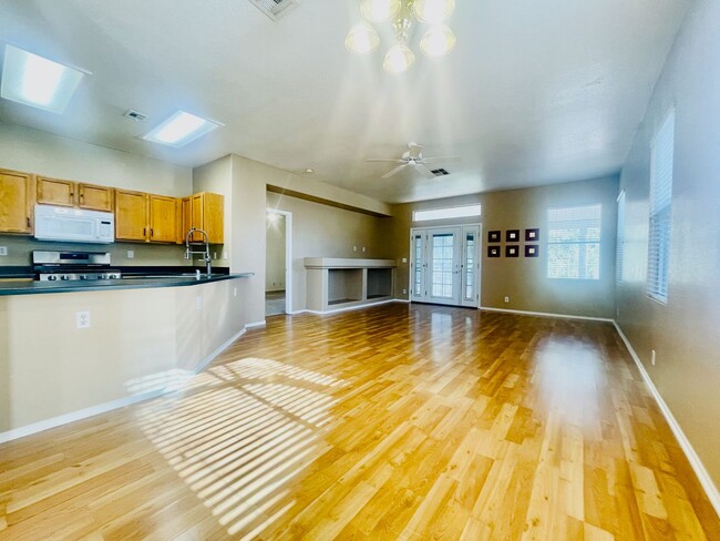 Photo - Stunning Single Story, 3 Home with Open Floor Plan on Cul-de-sac