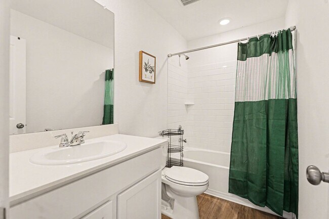 Photo - 9502 Brookside Point Dr