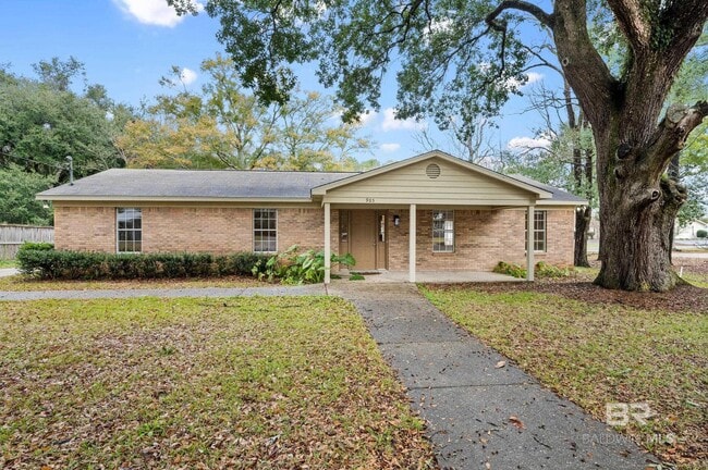 Photo - 905 Bonita Ave