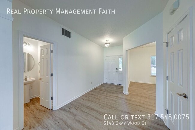 5148 Gray Wood Ct-