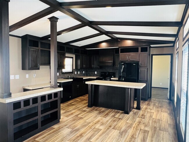 Photo - 21393 Ruth Dr