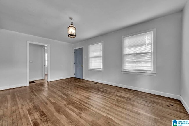 Photo - 972 53rd St N