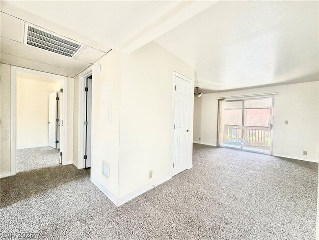 Photo - 5281 River Glen Dr Unit 222