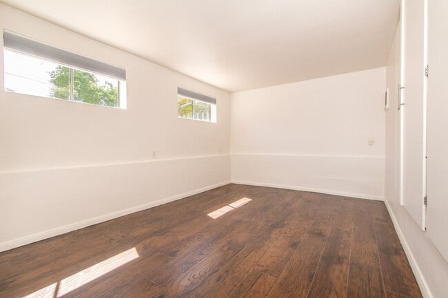 Photo - Charming Cottage Style Studio With Fenced in Yard in the Pocket of North Park + South Park Unit 3133