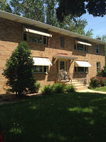 Building Photo - 321 Kedzie St Unit 2