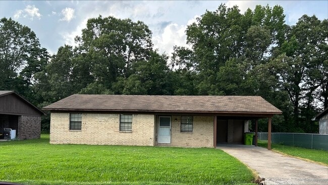 Building Photo - 218 Teresa Ln Rental