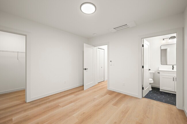 Photo - 110 NW 83rd St