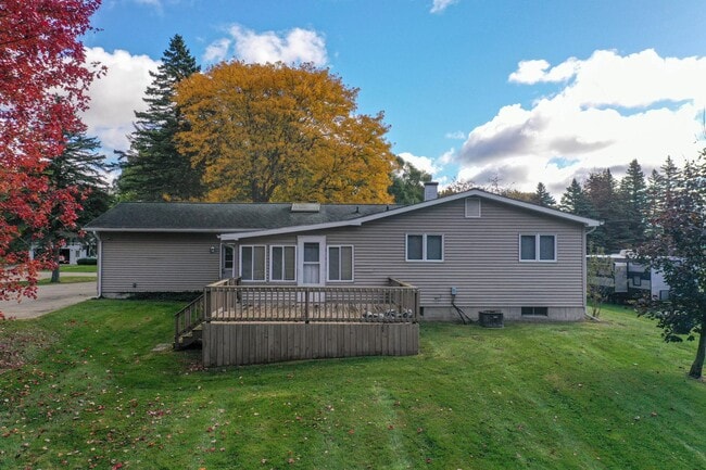 Photo - Spacious Ranch with Over 2,200 Finished Sq...