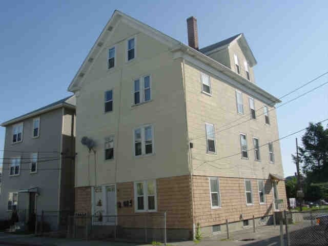 Photo - 235 Washington St