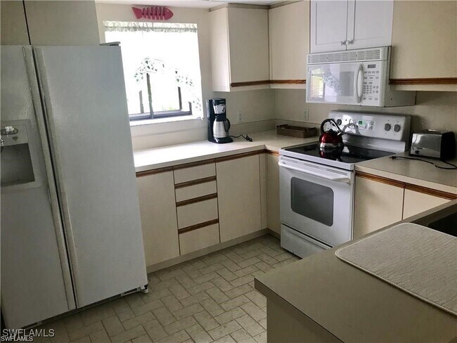 Building Photo - 1537 Oyster Catcher Point Unit 1537