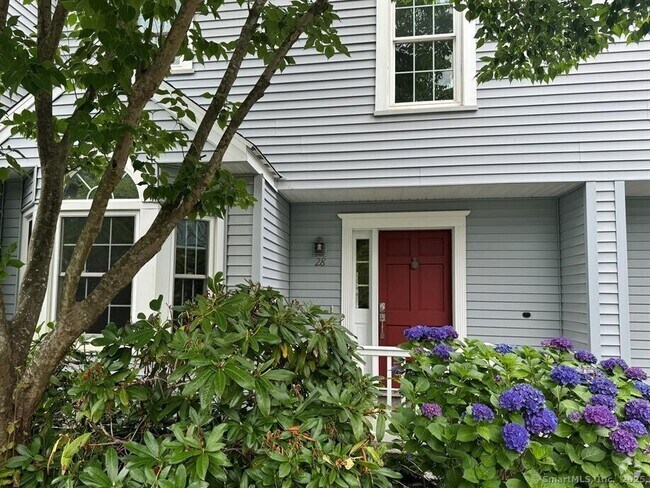 Building Photo - 378 Meridian St Ext Unit APT 28