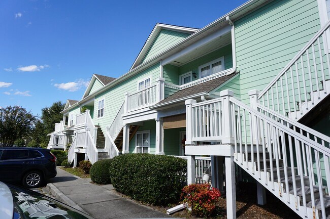 Building Photo - 2BR/2BA Condo in Trolley Path - $1,650/month Pet Friendly* Unit 115
