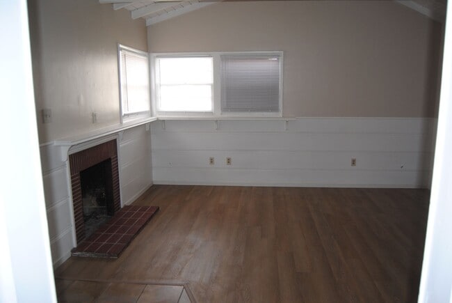 Photo - 40 Myrtle St