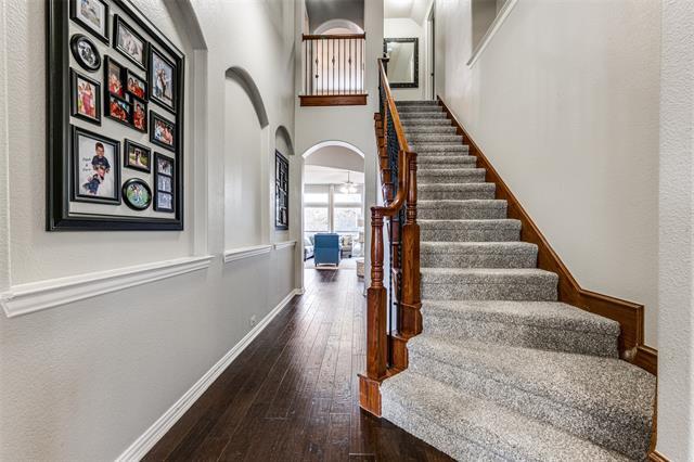 Photo - 360 Falstaff Dr