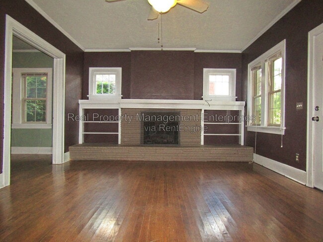 500 NW 35th St