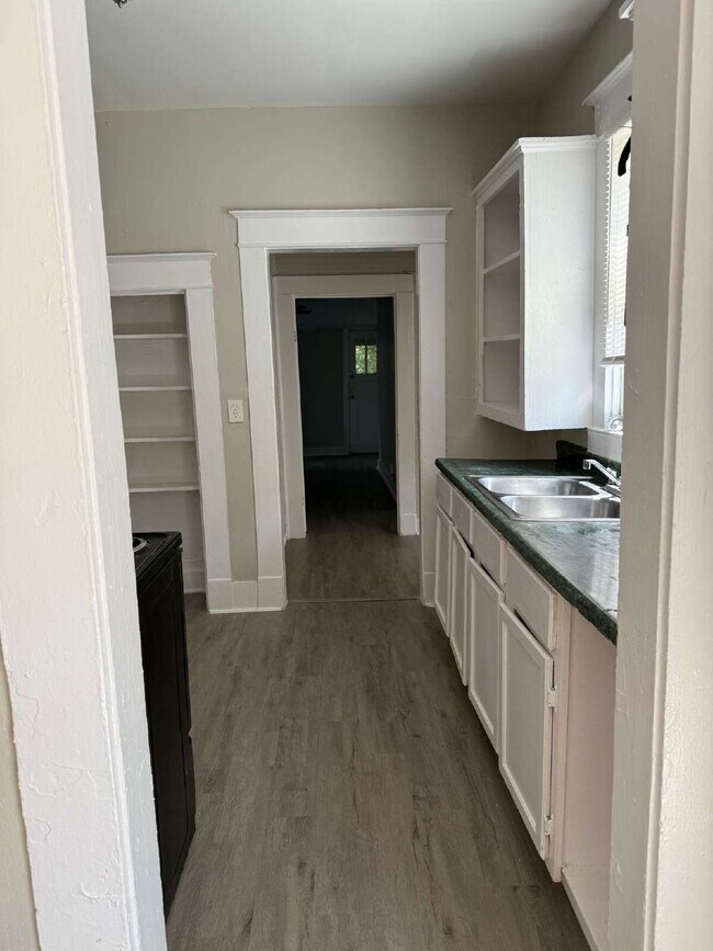 Photo - Application Special - Beautiful Two Bed/On... Unit 2