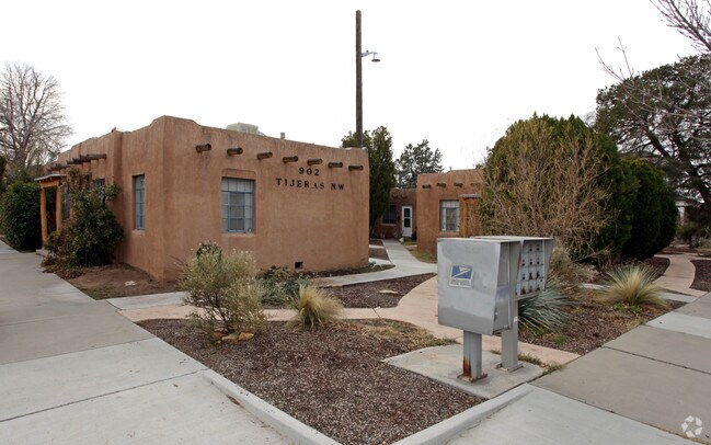 Photo - 902 Tijeras Ave NW