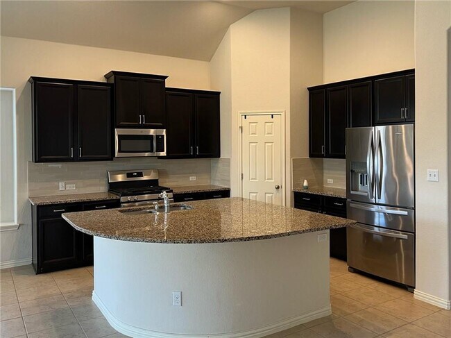 Photo - 133 Salt Fork Dr