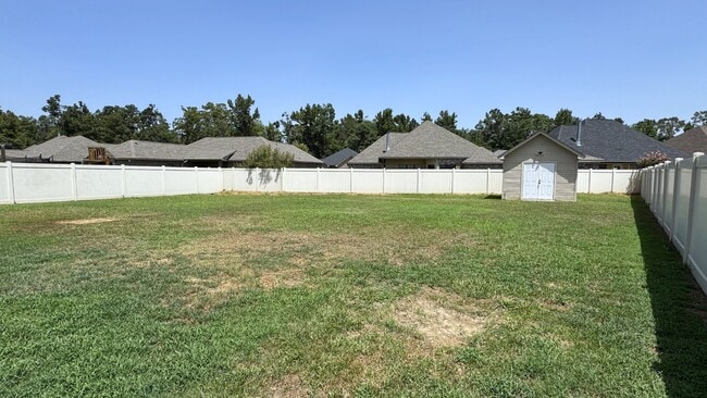 Photo - 111 Old Outpost Rd