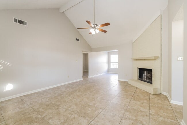 Photo - 2612 Appling Glen Dr