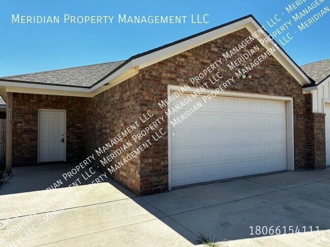 Building Photo - Four bed, four bath near TTU Rental