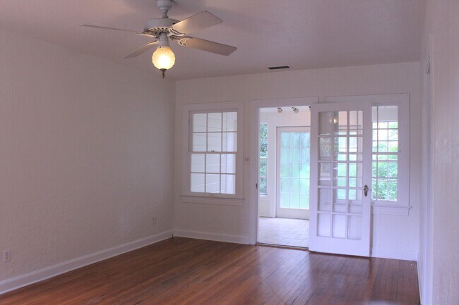 Photo - 1411 E Kaley St