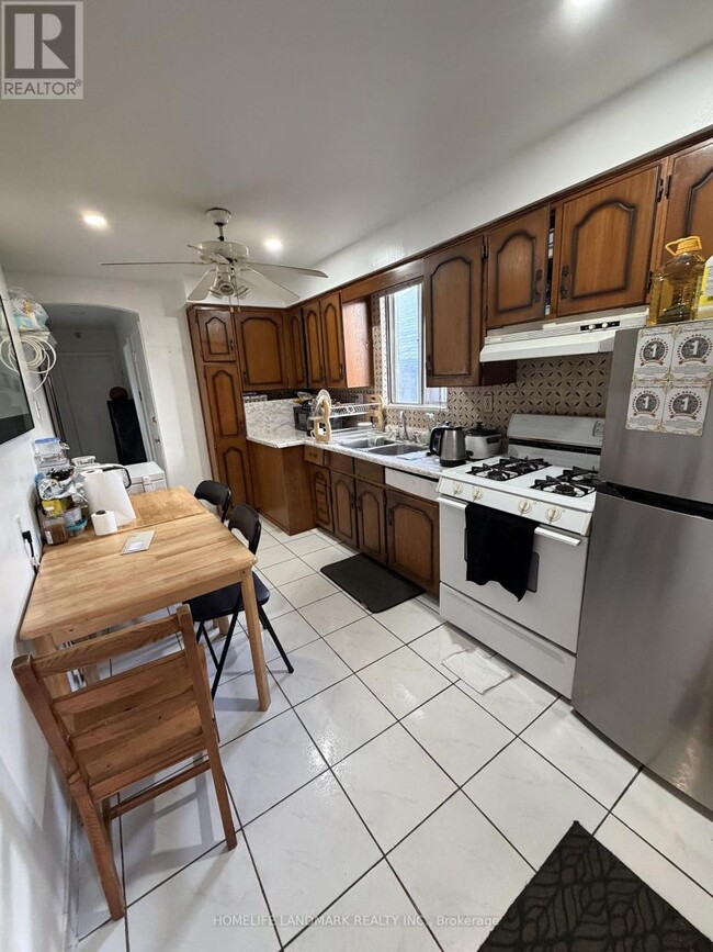 Photo - 131 Cameron Ave