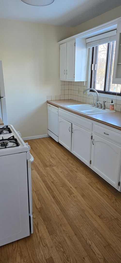 Charming 3-Bedroom+Bonus Room Home for Rent - Charming 3-Bedroom+Bonus Room Home for Rent