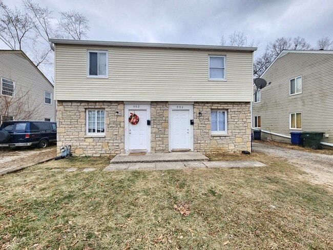 Building Photo - 964 S Harris Ave