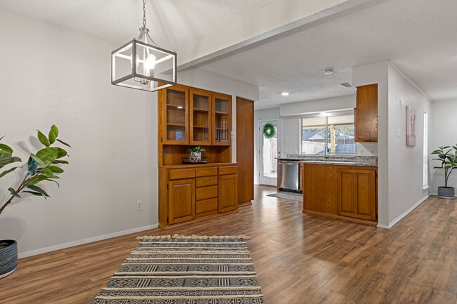 Photo - 2906 Country Pl Ct