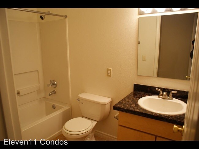 Photo - 1111 Warbonnet Way