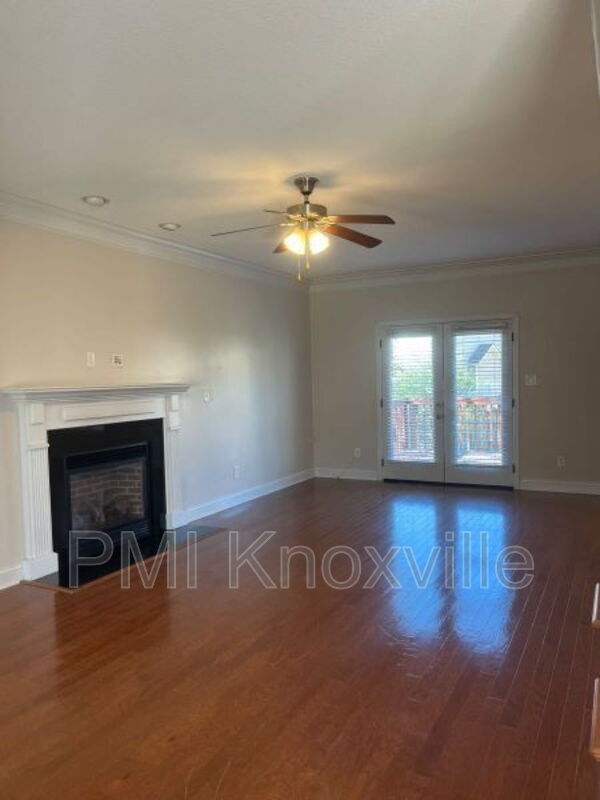 Photo - 5825 Beaver Run Ln