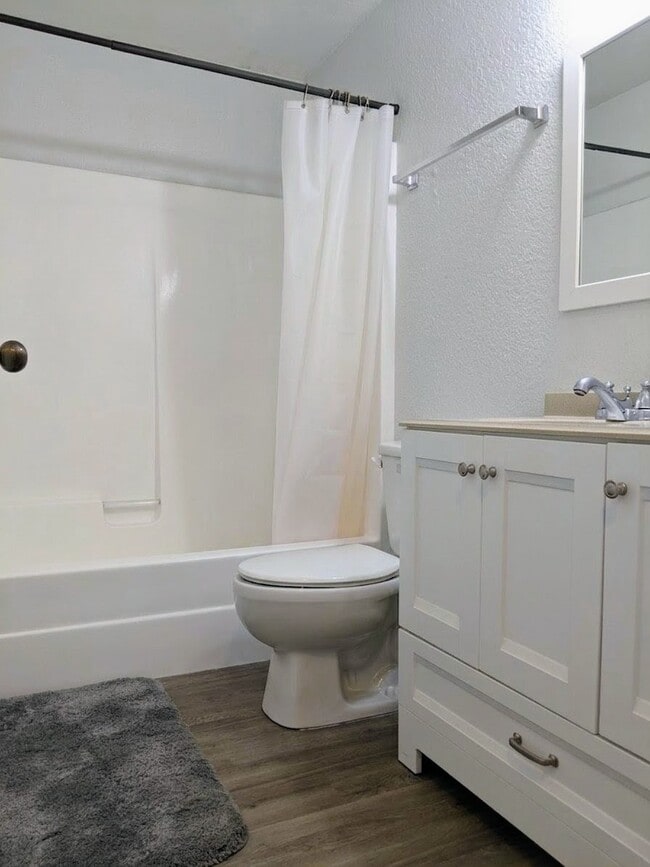 Baño - 17612 80th Ct NE Unidad 3