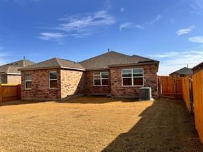 Photo - 910 Emerson Dr