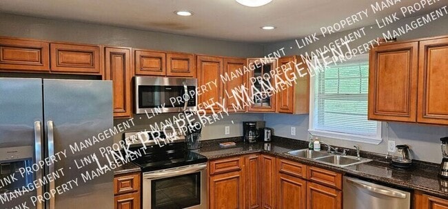 Photo - 2433 Meade Cir