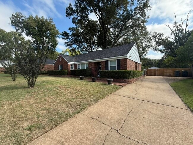 Photo - 1416 Wheaton St