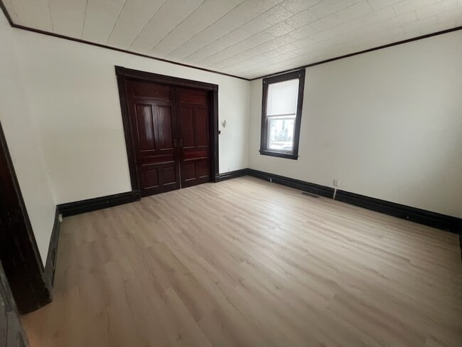 Photo - 499 E High St Unit 1