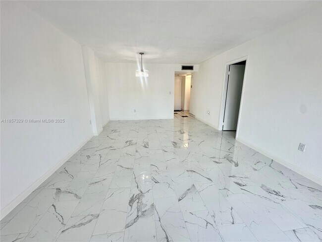 Photo - 15600 NW 7th Ave Unit 218