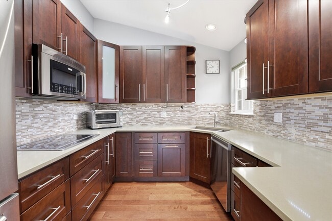 Photo - 1164 Talbots Ln Unit a