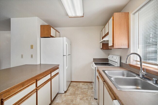 Photo - 13411 Meadow Rd