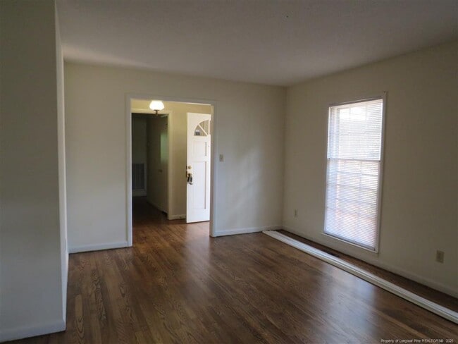 Photo - 7133 Hallstead Cir