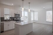 2BR, 2BA - 911SF